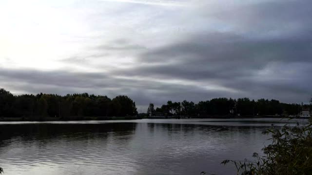 Zeitraffer: Nord-Ostsee-Kanal bei Burg (Burg (Dithmarschen) · Nord-Ostsee-Kanal)
