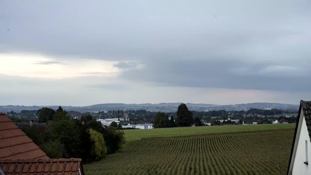 Zeitraffer: Weserbergland am Abend (Weserbergland)