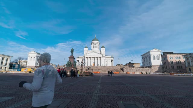 Zeitraffer: Dom zu Helsinki (Dom zu Helsinki · Helsinki · Finnland)