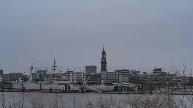 Zeitraffer: Hamburg im Winter (Hamburg)