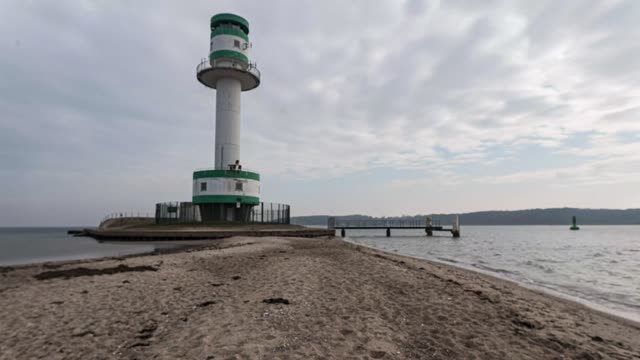 Zeitraffer: Leuchtturm Friedrichsort (Kiel-Friedrichsort · Ostseeküste)