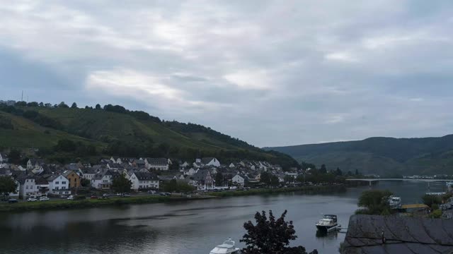 Zeitraffer: Mosel am Abend 1 (Mosel)