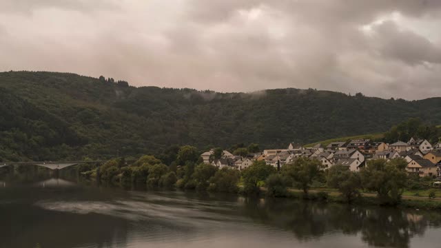 Zeitraffer: Mosel am Abend 2 (Mosel)