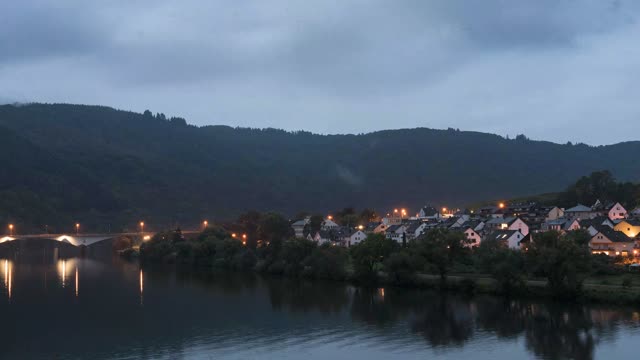 Zeitraffer: Mosel am Morgen – Tag 3 (Mosel)