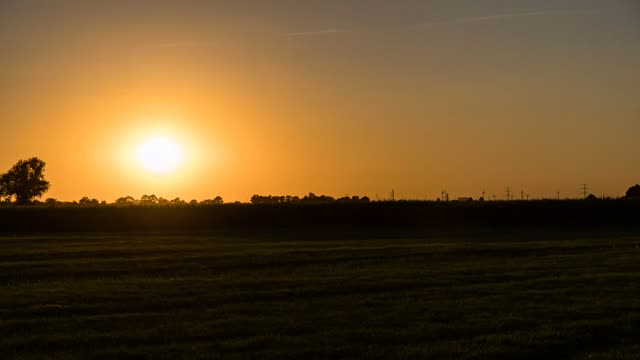 Zeitraffer: Sonnenuntergang bei Fliegenberg – Blick Richtung Hamburg (Fliegenberg / Rosenweide · Elbe & Elbmarsch)